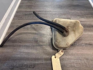 1981-1991 Cadillac SDV Coupe Deville RWD Engine Coolant Reservoir - Bild 1 von 4