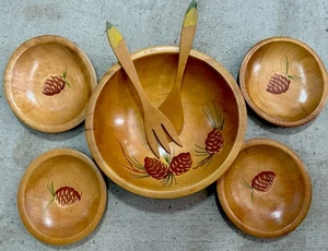 Juego de 5 cuencos de madera vintage Munising diseño de ingresos alrededor de los años 50 Navidad - Imagen 1 de 9