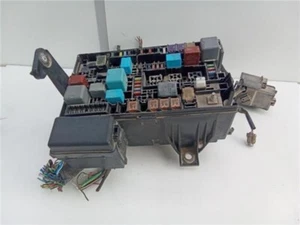 fuse box for TOYOTA LAND CRUISER (J12)(2003->) 215573 - Imagen 1 de 5