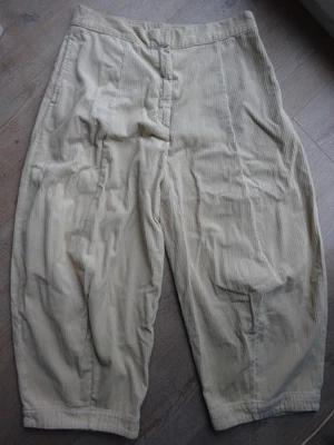 * NEU !! mit Etikett * Gr.XL *Marke: ZARA *coole weiche Pump- Cord- Hose * MEGA  - Bild 1 von 3