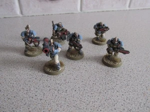 FIGURA MINIATURA WARHAMMER 40.000 6 EXPLORADORES EXPERTO PINTURA METAL FUERA DE USO ANTIGUO - Imagen 1 de 2