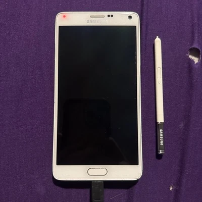 Samsung Galaxy Note 4 White 32GB Verizon - Image 1 of 4