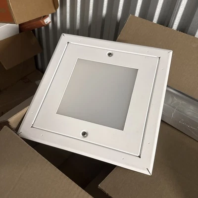 (2) 8” LED Oblea Luz Cuadrada Delgada Blanco Mate Lithonia 264RE2 120-277V 3000K Foto 1 de 3