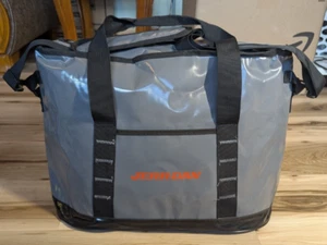 Jerr-Dan Jerr Dan Rugged Waterproof Kooler Bag - Picture 1 of 5