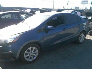 Brazo de control inferior delantero KIA RIO izquierdo 12 13 14 15 16 17 - Imagen 1 de 12