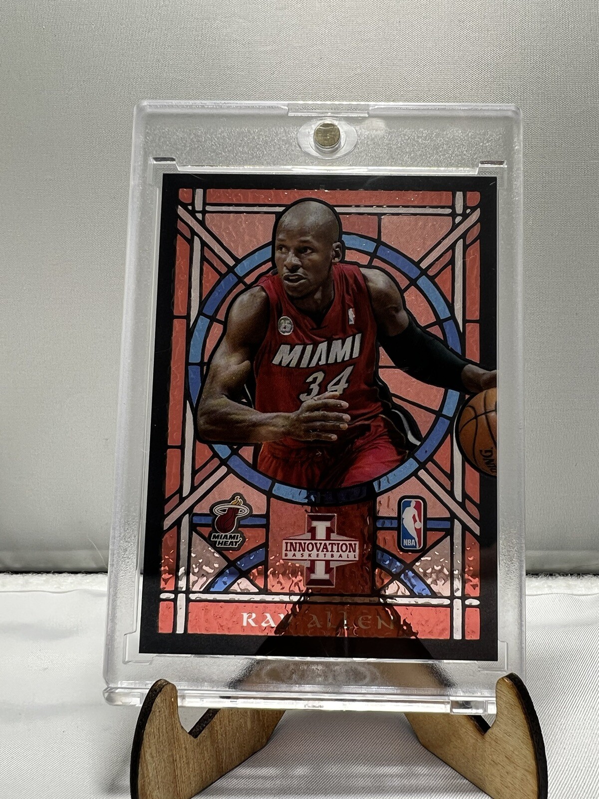 2012-13 Panini Innovation Stained Glass Ray Allen #4 HOF