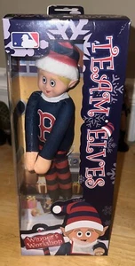 Boston Res Sox MLB Team Elf 9" - Team Elfen im Regal - Forever Collectible - Bild 1 von 5