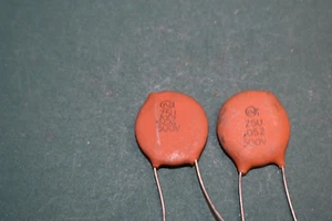 Sprague .05 uF 500 Vdc Audio Guitar Tone Red Ceramic Capacitors Tested Pair - Picture 1 of 4