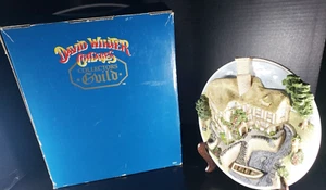RARE - David Winter COLLECTORS GUILD - 3D Plate - On The Riverbank W/ Box 1992 - Picture 1 of 15