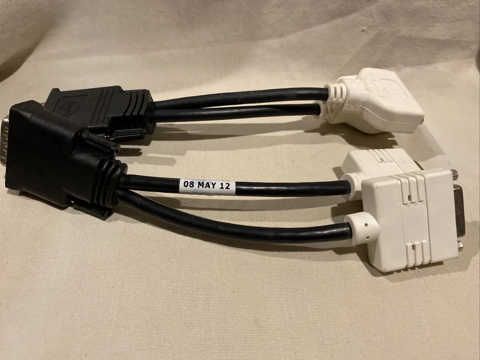 New Dell - MOLEX DMS59 to DVI-I Dual Y SPLITTER Cable 0H9361 H9361 - Image 1 of 3