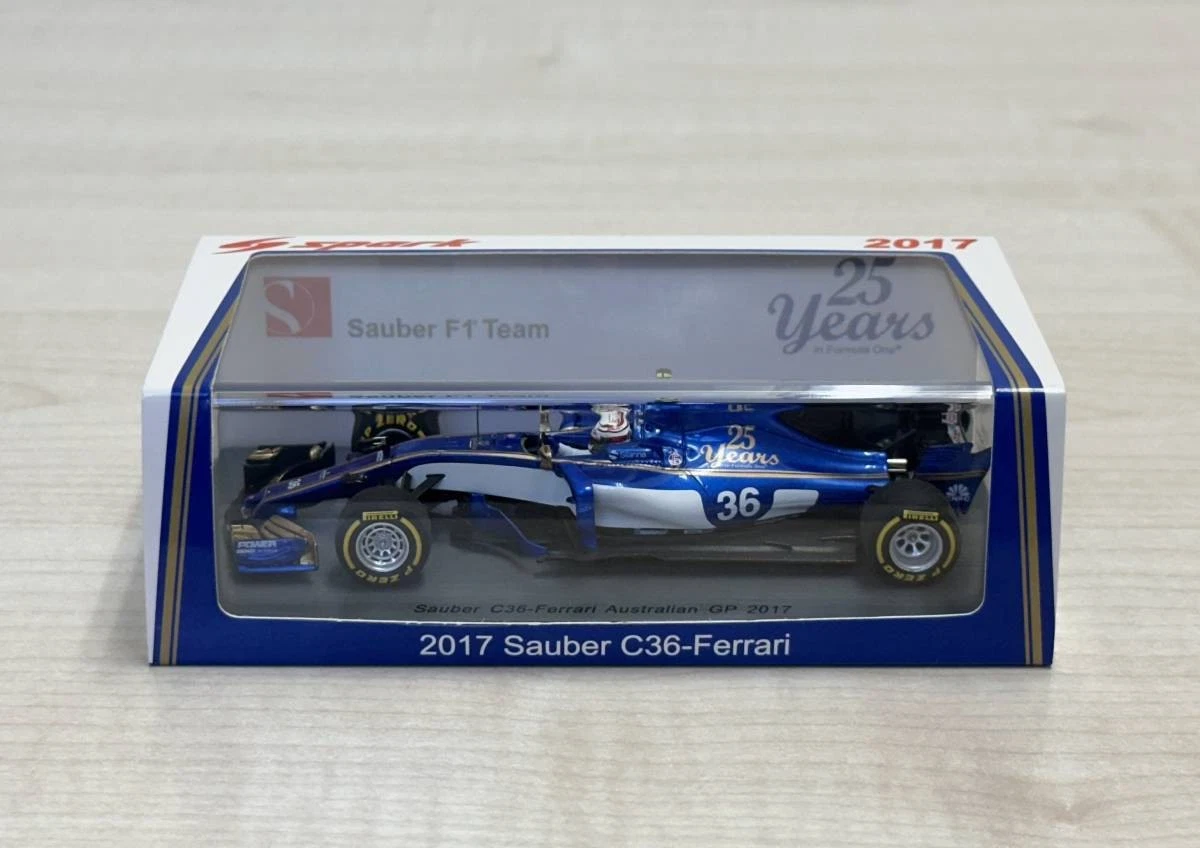ミニカー spark Sauber C36-Ferrari 2017 25 Years Spark 1:43 Sauber C36 Ferrari 2017 F1 Australia GP Team 25th