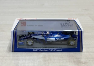 Spark 1:43 Sauber C36 Ferrari 2017 F1 Australia GP Team 25th Anniversary Minicar - Picture 1 of 10
