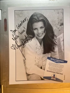 Yasmine Bleeth Beckett BAS BGS Certified Autograph Signed Photo with COA Card - Picture 1 of 1