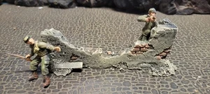 "RETIRED" Build-a-Rama 1:32 Scale Hand Painted WWII Destroyed Wall Section Set - Picture 1 of 6