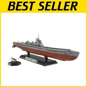 Detailed 170-Piece Japanese Navy I-400 Submarine Model with Realistic Hangar - Picture 1 of 9