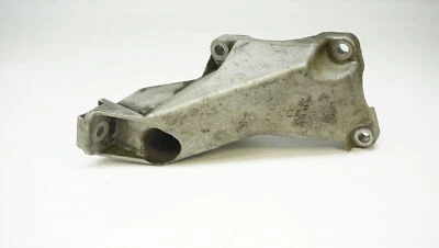 2005-2008 Audi A4 2.0T suporte de montagem do motor esquerdo 8E0199307A - Imagem 1 de 4