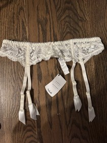 Aubade Paris White Lace Garter Belt Size Small New with Tags