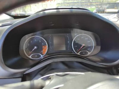 Used Speedometer Gauge fits: 2016 Jeep Renegade cluster tachometer MPH 160 MPH 3 Foto 1 de 4