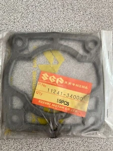 Junta base cilindro Suzuki NUEVO 11241-34000 -34001 - GT550 Indy GT550 J K L - Imagen 1 de 2