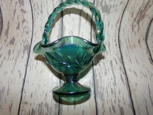 Glaskorb Fenton grün irisierend Carnival Blattdesign - Bild 1 von 7