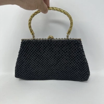 Cartera de noche vintage de malla metálica negra Whiting and Davis con asa con cuentas Foto 1 de 4