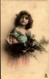 CARTOLINA D'EPOCA-MODELLO DI BAMBINO FAMOSO, RITRATTO DI GRETE REINWALD con EVERGREENS BK77 - Foto 1 di 2