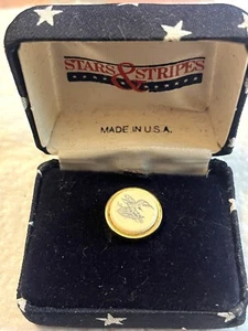 Scrimshaw Stye Stars & Stripes Eagle Tie Tack In Original Case - Picture 1 of 3