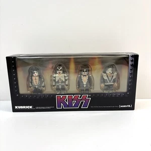 Be@rbrick Kiss 4 Stück Set 1/6 mit Box Medicom Spielzeug 100% Figur Bearbrick - Bild 1 von 16