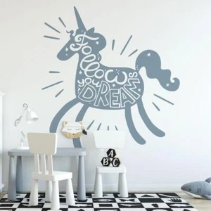 Pegatina de arte de pared unicornio infantil sigue tus sueños (AS10385) - Imagen 1 de 2