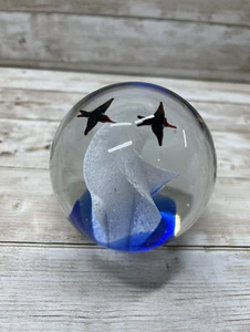 BLUE WHITE WATER WAVE WITH BIRDS FLYING OVER STUDIO ART GLASS PAPERWEIGHT 3" DIA - Picture 1 of 8