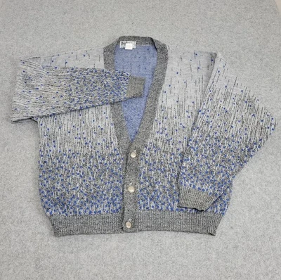 Cardigã suéter masculino vintage Santana cinza médio azul geométrico feito pela Itália pelo vovô - Imagem 1 de 4