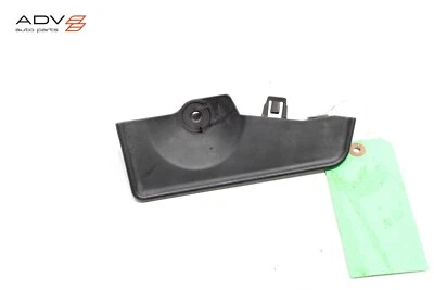 2021-2024 TOYOTA VENZA REAR RIGHT SIDE QUARTER WHEELHOUSE DEFLECTOR MUD FLAP OEM — 第 1/4 张图片