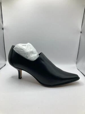 Donald Pliner NIB Size 9  Black Nappa Leather Stretch Shootie Bootie Kitten Heel - Image 1 of 4