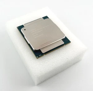 Intel SR1XS Xeon E5-2670v3 12-Core 2.30GHz Processor - 3 Year Warranty - Picture 1 of 3