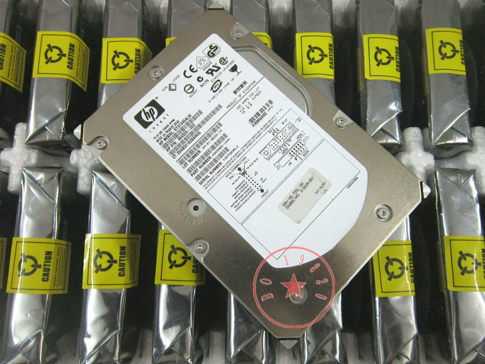 HP 364323-002 315639-001 15K 72.8GB 68-pin SCSI hard drive ST373454LW - Image 1 of 1
