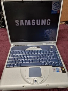 Vintage Samsung V25 Laptop Pentium 4, 2.40GHz bios tested only no hdd read descr - Picture 1 of 18