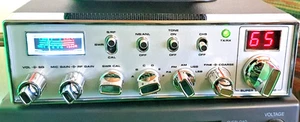 CB-Funkgerät Super Star 3900 + Verstärker RM-Italy NEU* Garantie!! - Afbeelding 1 van 20