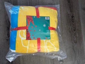 NEW LEGO 5007622  Fleece Blanket - VIP Exclusive - Brand New & Ready to Ship! - Picture 1 of 2