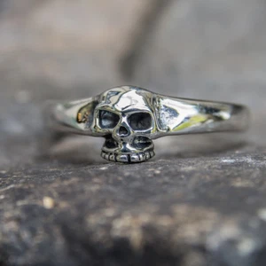 Grinning Skull Ring .925 sterling silver Biker Heavy Metal Gothic feeanddave - Picture 1 of 4