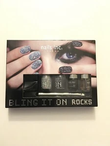 nails, inc. BLING it on Hologram Nail Polish Kit, 2 Glitter Pots, 2 Polishes NIB - Picture 1 of 3
