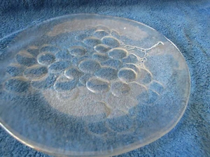 Vintage Sweden Ksta Boda glass plate grapes - Picture 1 of 8