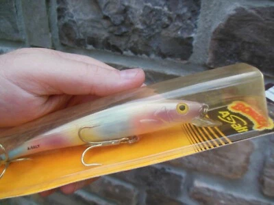 Rare Color Bomber A-Salt Water 6 1/2" Fishing Lure - Image 1 of 4