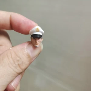 Figura pintada 1/18 cabeza de hombre de ejército cabeza escultura cabeza de soldado con sombrero para lluvia ácida de 3,75 - Imagen 1 de 4
