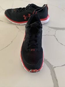 Under Armour Charged Assert 10 Size 11 Low Black Red White Camo Preowned