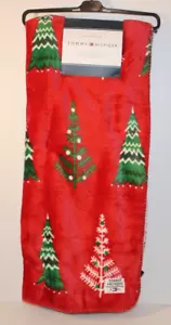 Tommy Hilfiger Peluche Sherpa Lancio Bianco Rosso Verde, Alberi di Natale, 50"x60" Nuovo - Foto 1 di 9