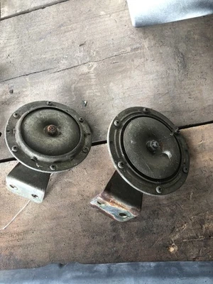 62-79 bocinas DATSUN OEM 620 720 220 520 521 1500 1300 RECOGIDA Foto 1 de 3