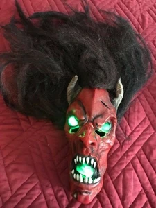 Halloween SATAN's MASK Light Up Rubber Face Covering Beelzebub DEVIL Terror - Picture 1 of 9