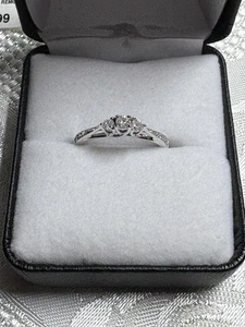 ANILLO DE COMPROMISO Diamante Oro Blanco 10K ~ Talla 7 ~ 1/4 CTTW - Imagen 1 de 7