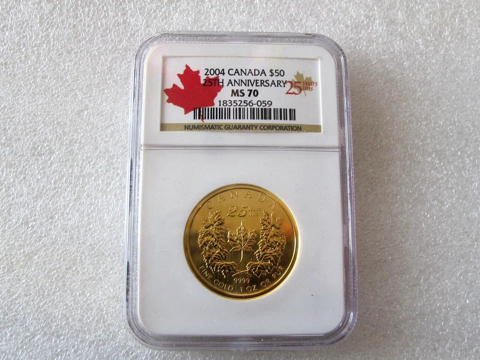 🌟 2004 Canada 25th Ann. Maple Leaf $50 Dollars 1 oz .9999 Gold Coin NGC MS70 - Image 1 of 4