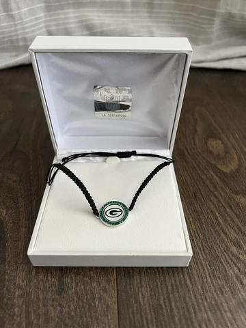 Green Bay Packers Bracelet NEW Cover